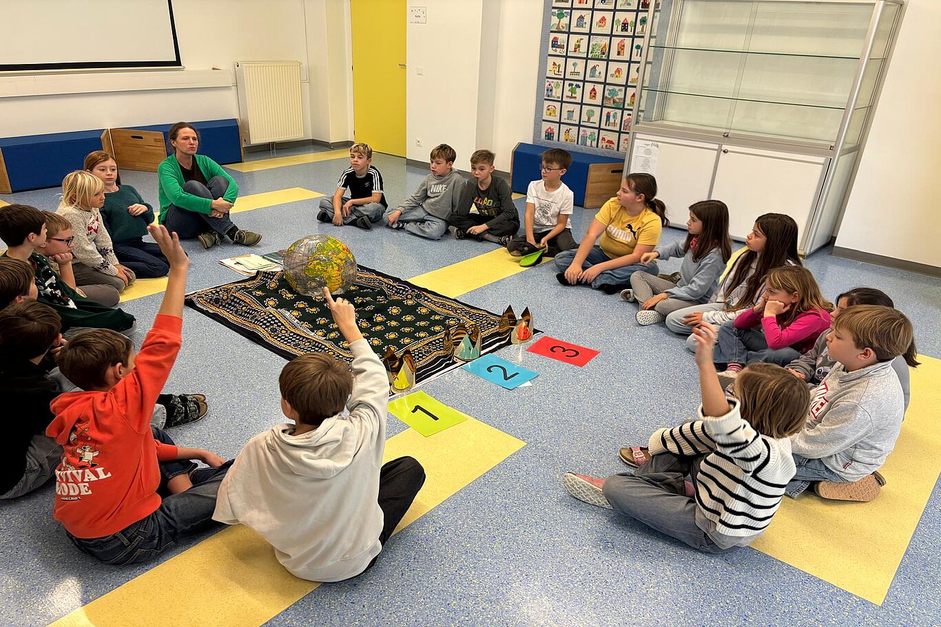 Sternsingen on Tour in der Volksschule Langenlois